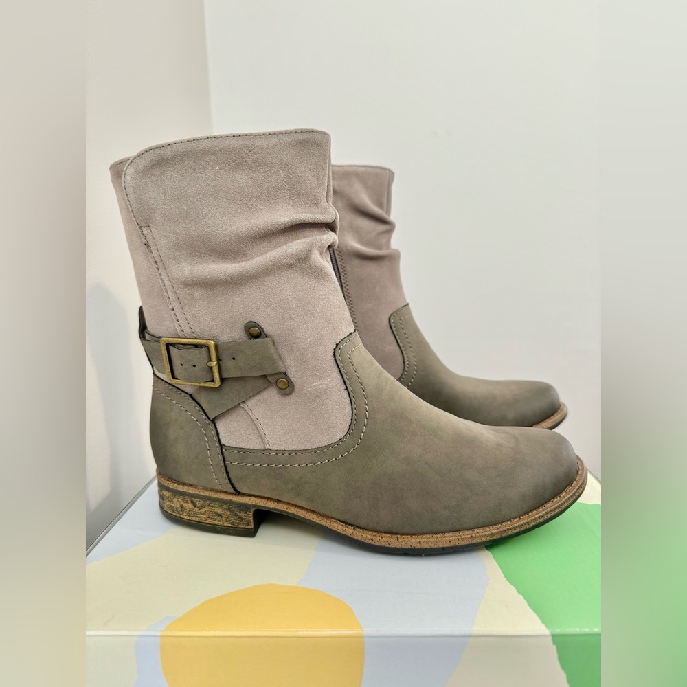 Earth Shoes, Avery Boot, Size 9.5 Women’s